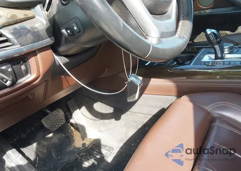 2017 BMW X5 xDrive35I z USA, uszkodzony, nr VIN 5UXKR0C33H0V76289